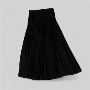 Zara Black Midi Pleated Skirt